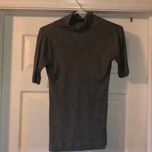 Grey turtleneck short sleeve